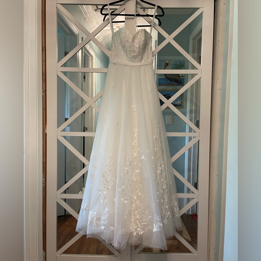 New, never worn, Azazie Genoa dress, size 0